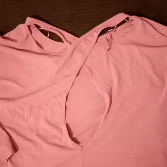 Lululemon Back Into It Criss cross keyhole long sleeve shirt - Picture 2 of 9